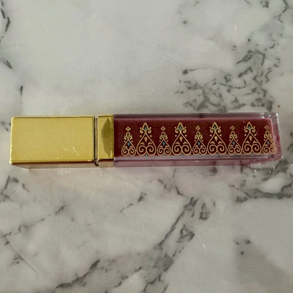 Victorias Secret Heidi Klum Passion Fruit Lip Gloss .27 oz Shimmer Berry Gold